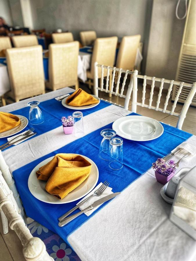 Deniz Hotel Kumburgaz Бююкчекмедже Экстерьер фото