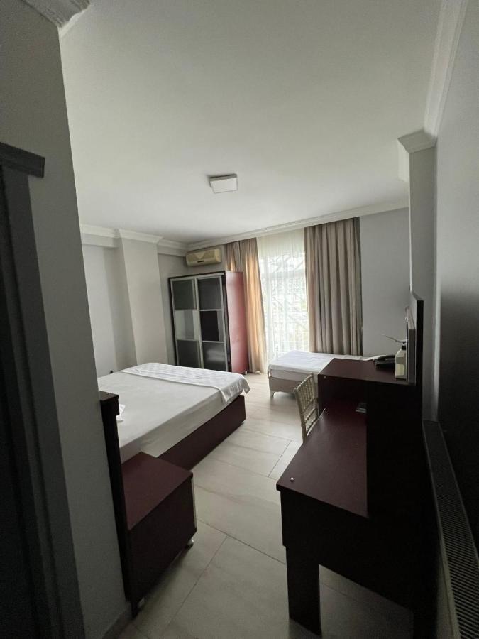 Deniz Hotel Kumburgaz Бююкчекмедже Экстерьер фото