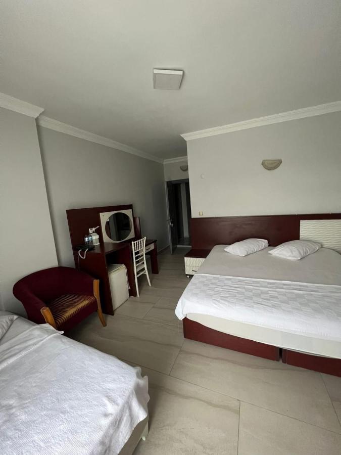 Deniz Hotel Kumburgaz Бююкчекмедже Экстерьер фото