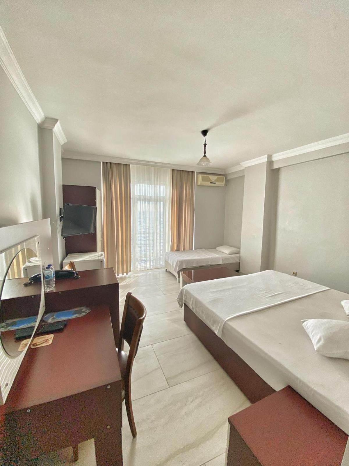 Deniz Hotel Kumburgaz Бююкчекмедже Экстерьер фото